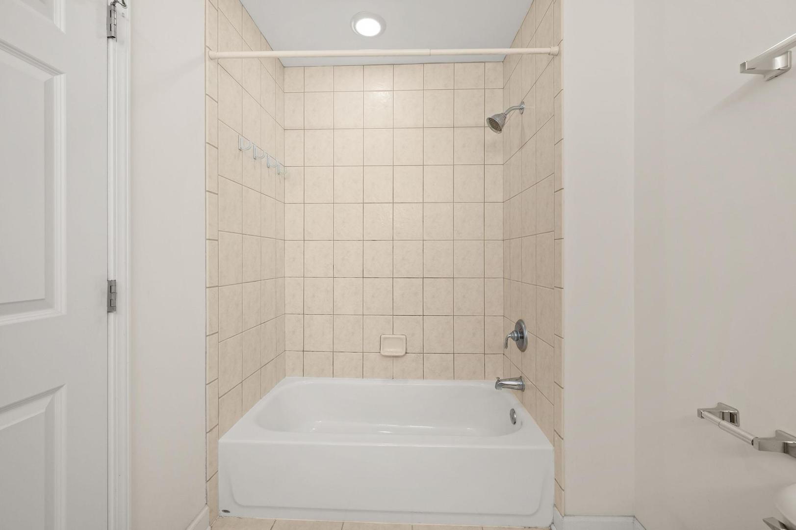 3860 West 51st Street, Unit 2 Chicago, IL 60632 - Photo 21 of 27