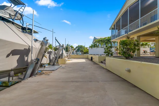 $2,300,000 | 114 Spoonbill Road, Tavernier, FL 33070