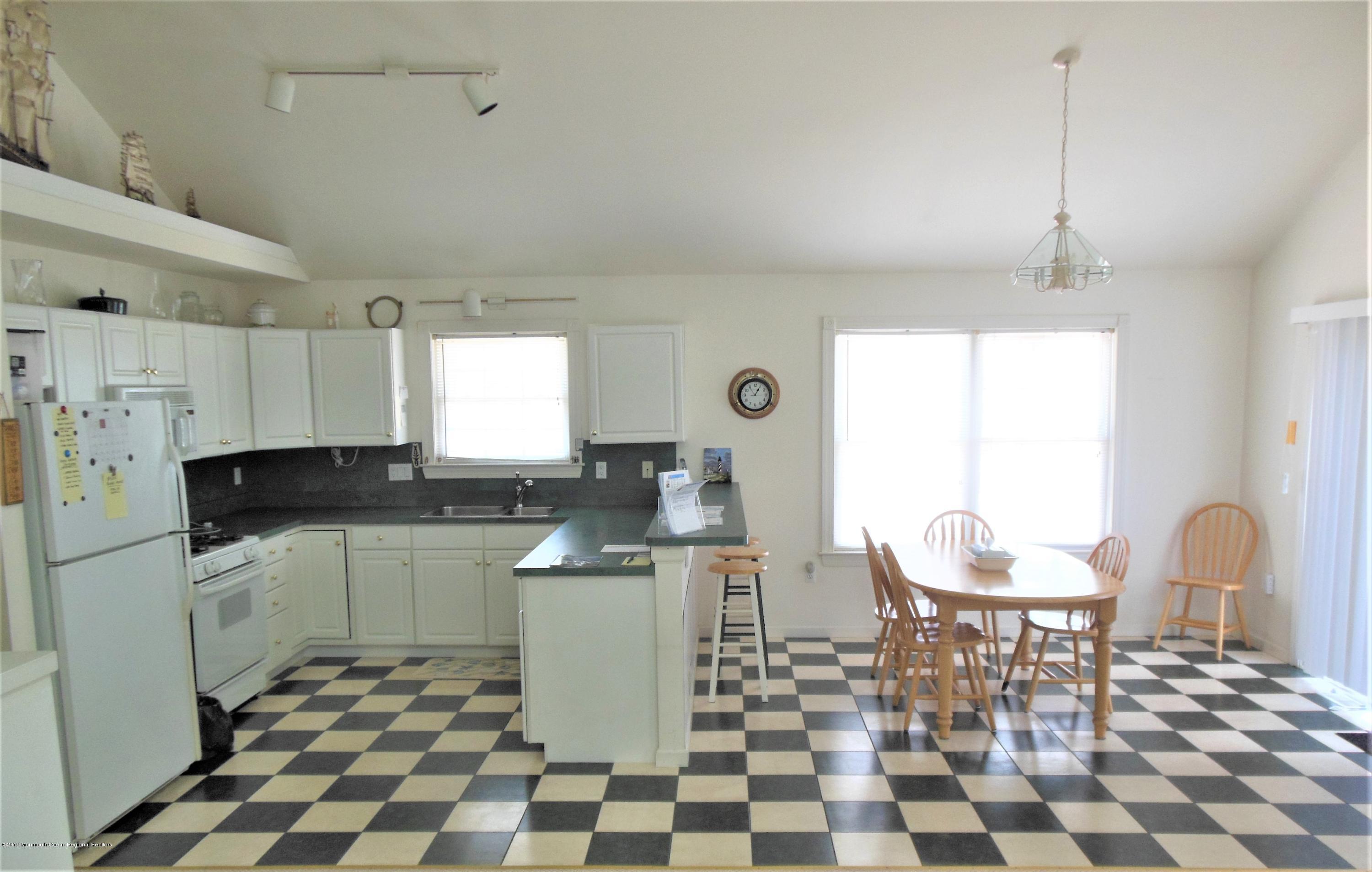 1138 Radio Road Little Egg Harbor, NJ 08087 - Photo 15 of 31 DSCN1912