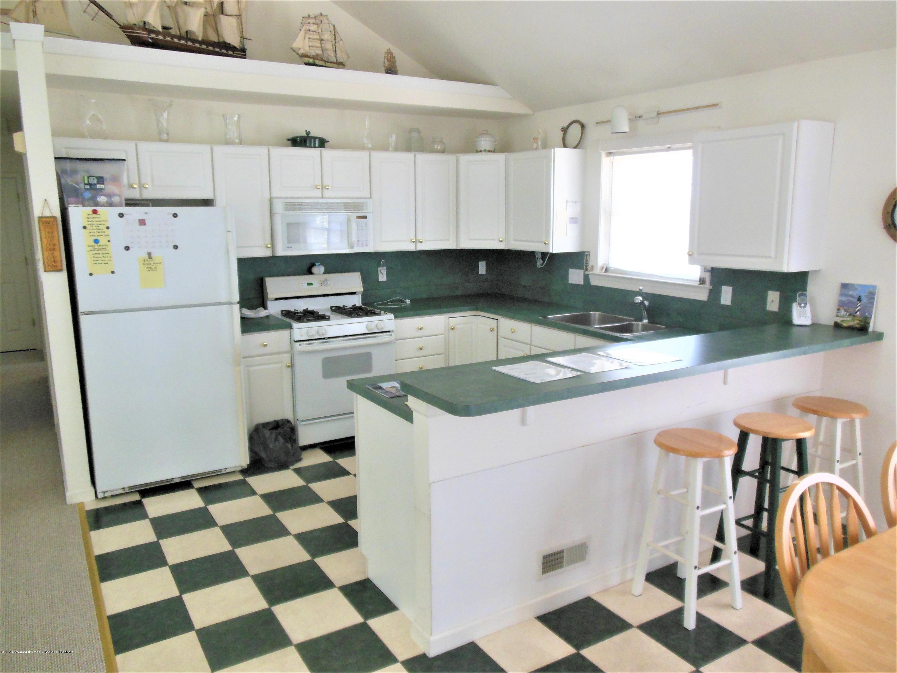 1138 Radio Road Little Egg Harbor, NJ 08087 - Photo 16 of 31 DSCN1915