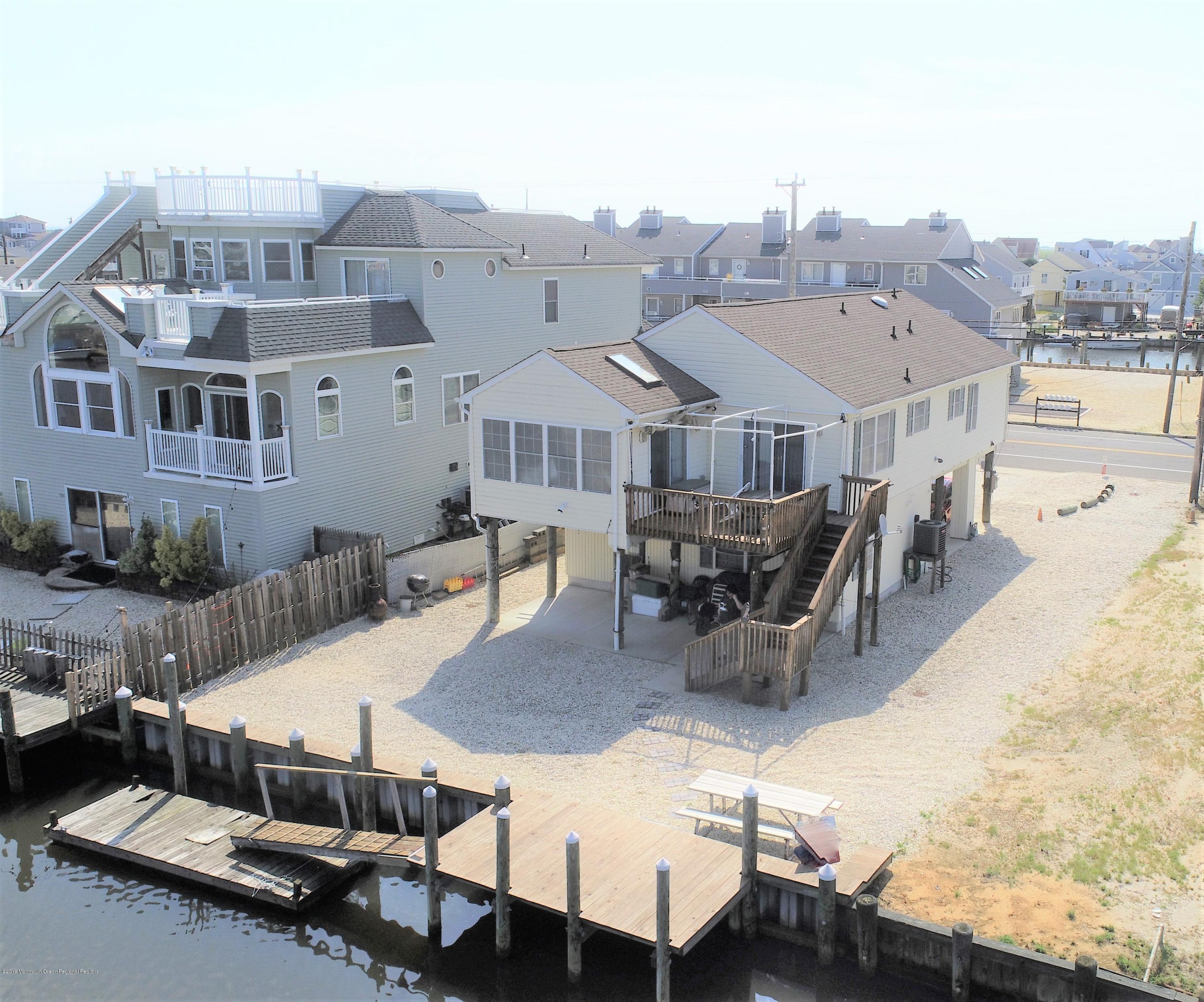 1138 Radio Road Little Egg Harbor, NJ 08087 - Photo 29 of 31 0mZmfXa