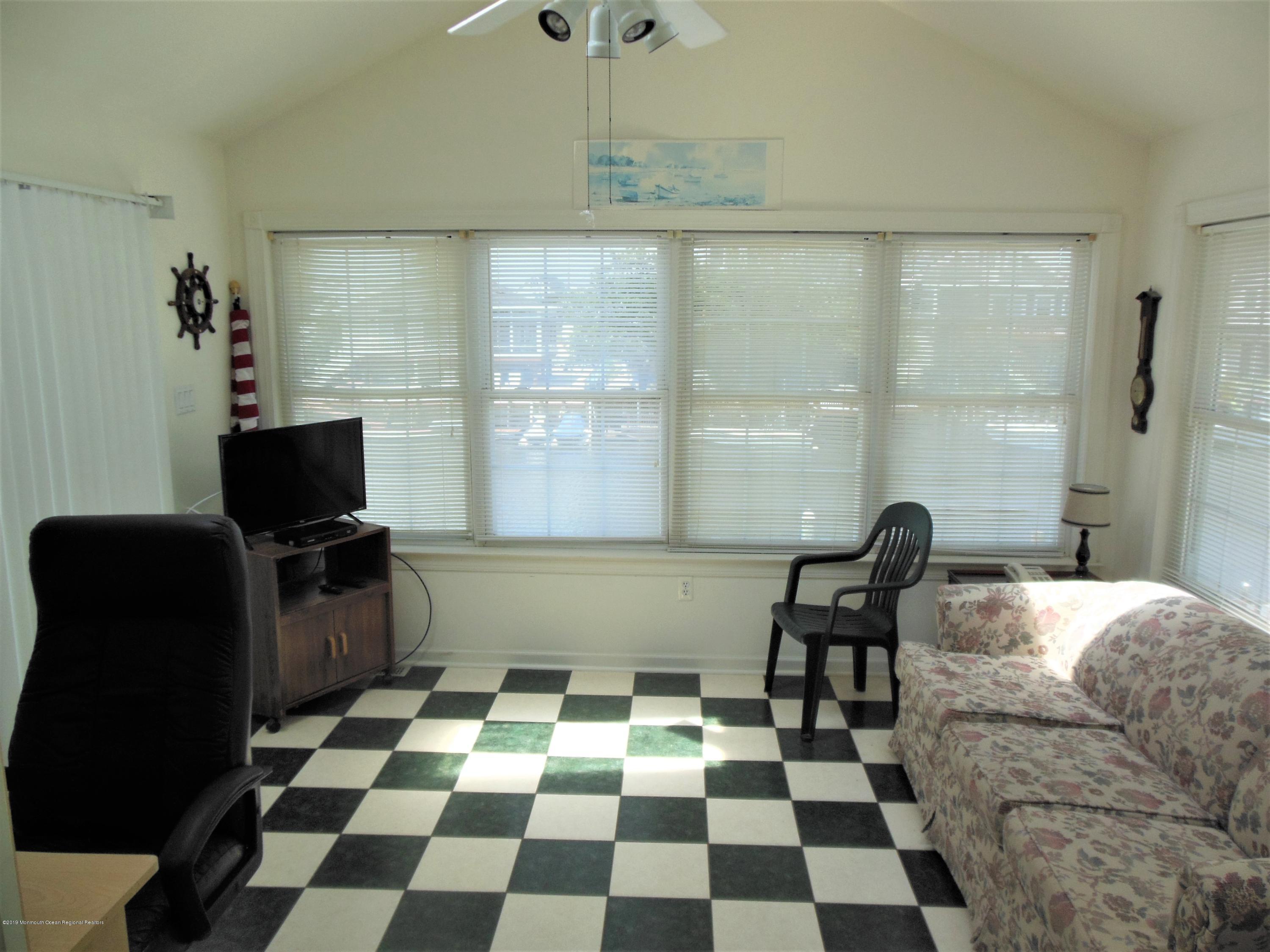 1138 Radio Road Little Egg Harbor, NJ 08087 - Photo 9 of 31 DSCN1901