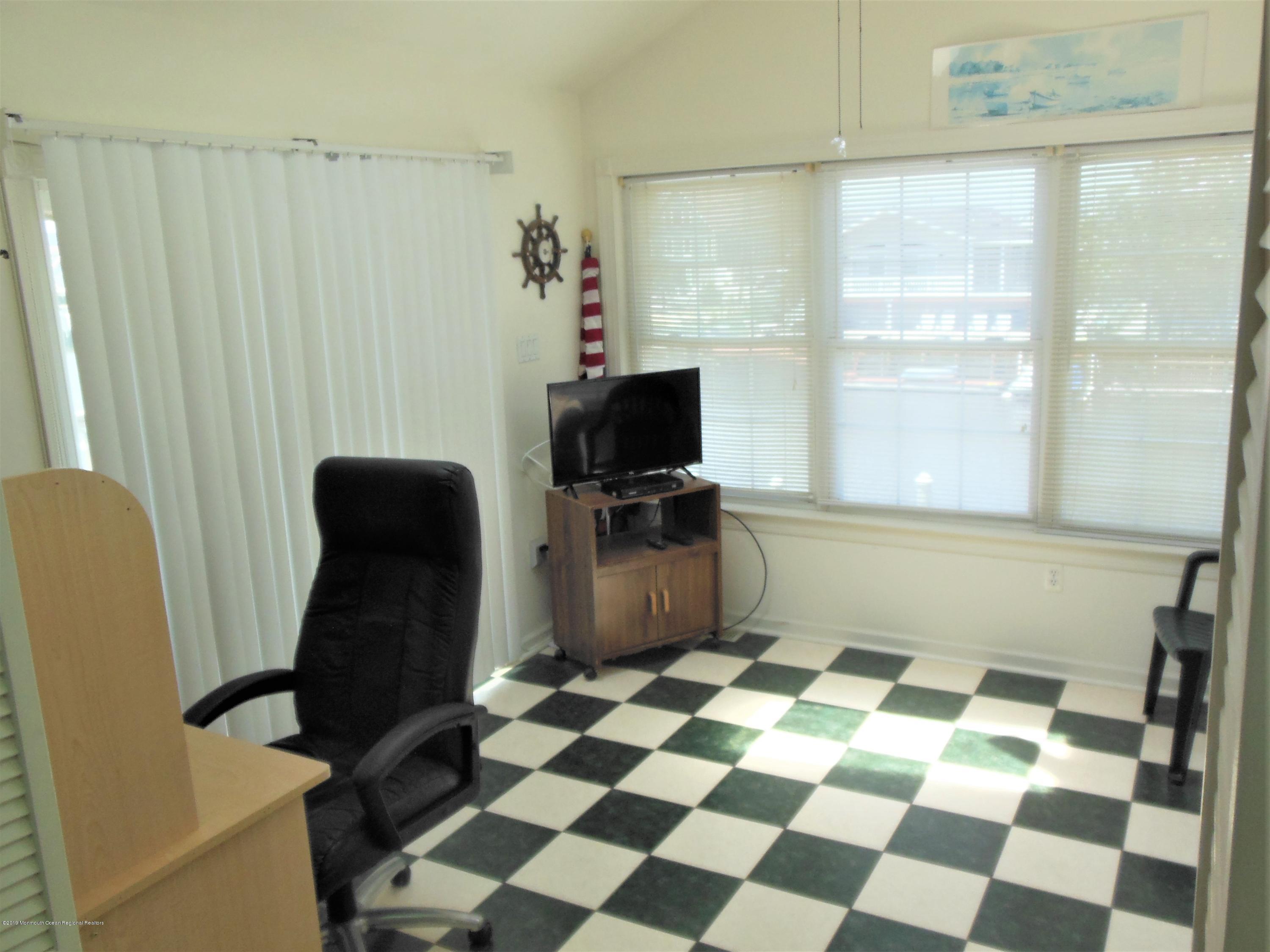 1138 Radio Road Little Egg Harbor, NJ 08087 - Photo 10 of 31 DSCN1902