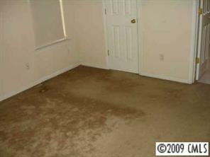 6622 Sunman Road Charlotte, NC 28216 - Photo 4 of 6 Gallery Image 4