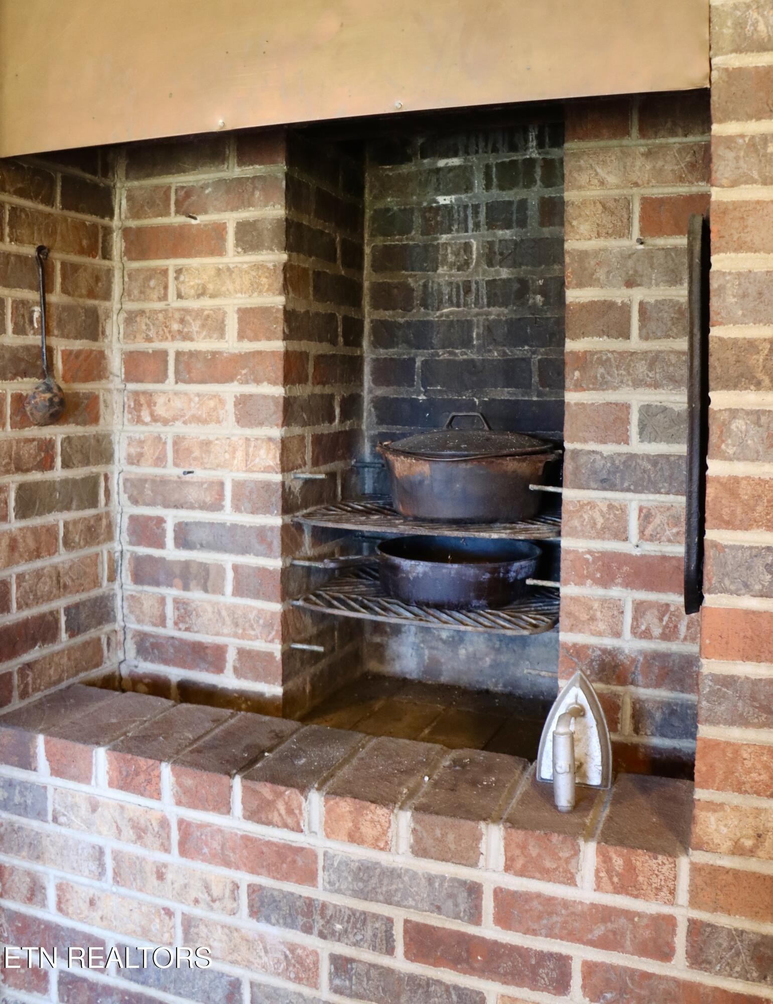 185 Ccc Road Wartburg, TN 37887 - Photo 3 of 52 Gallery Image 3