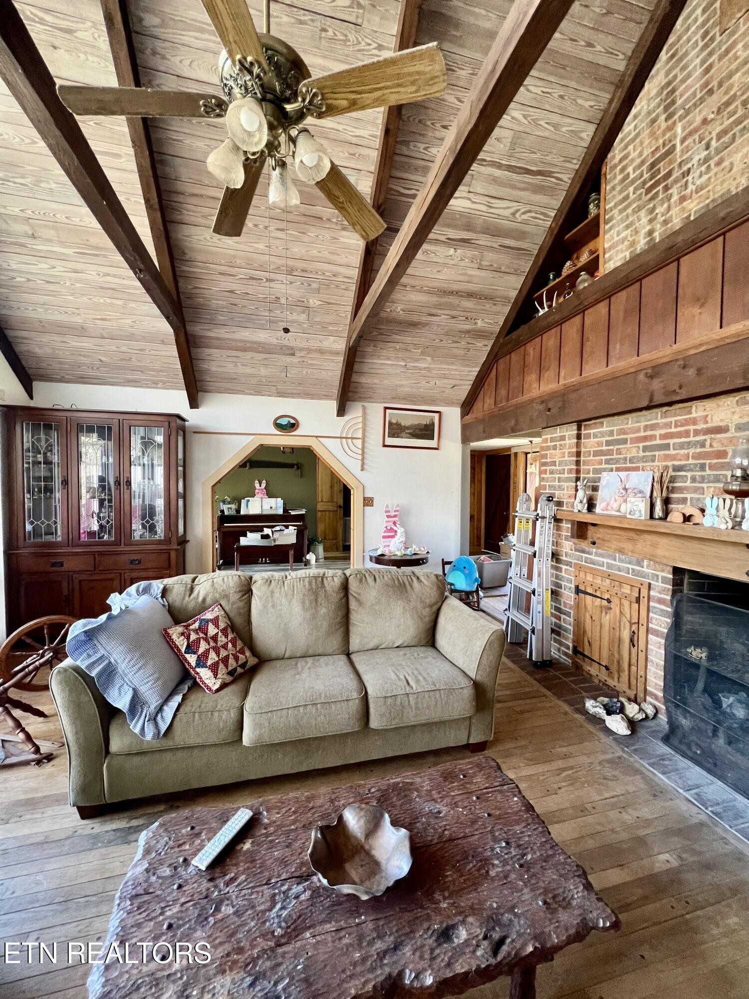 185 Ccc Road Wartburg, TN 37887 - Photo 35 of 52 Gallery Image 35