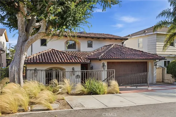 $14,000 | 1206 3rd Street, Manhattan Beach, CA 90266
