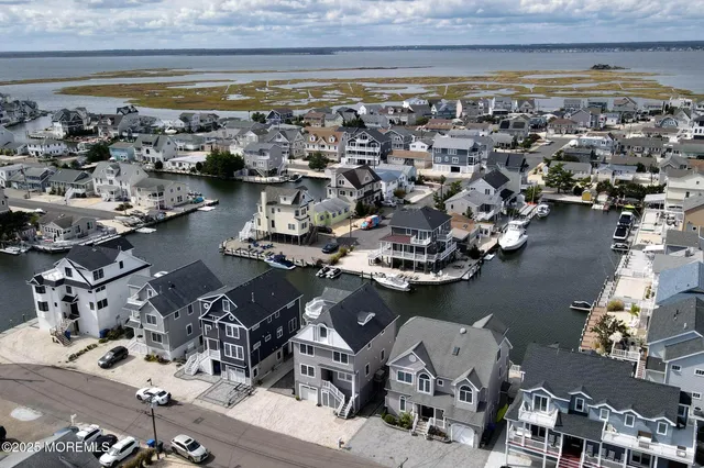 $2,399,500 | 417 Delray Drive, Lavallette, NJ 08735