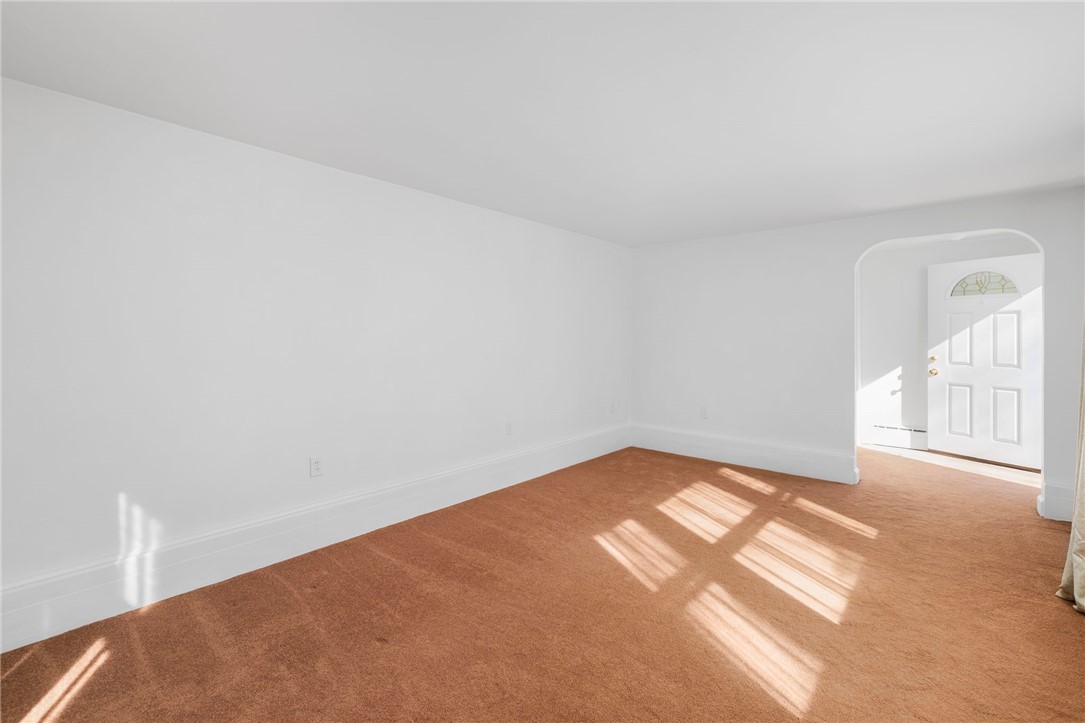 61 High View Drive Cranston, RI 02921 - Photo 13 of 48