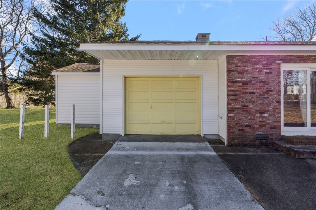 61 High View Drive Cranston, RI 02921 - Photo 35 of 48