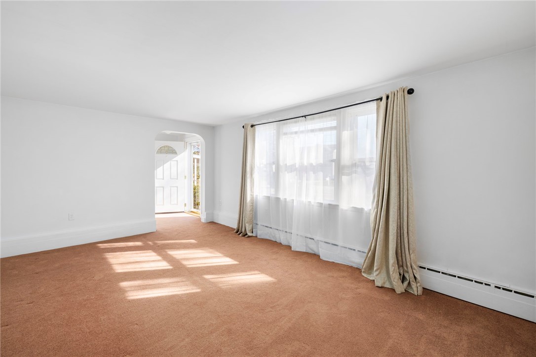 61 High View Drive Cranston, RI 02921 - Photo 10 of 48