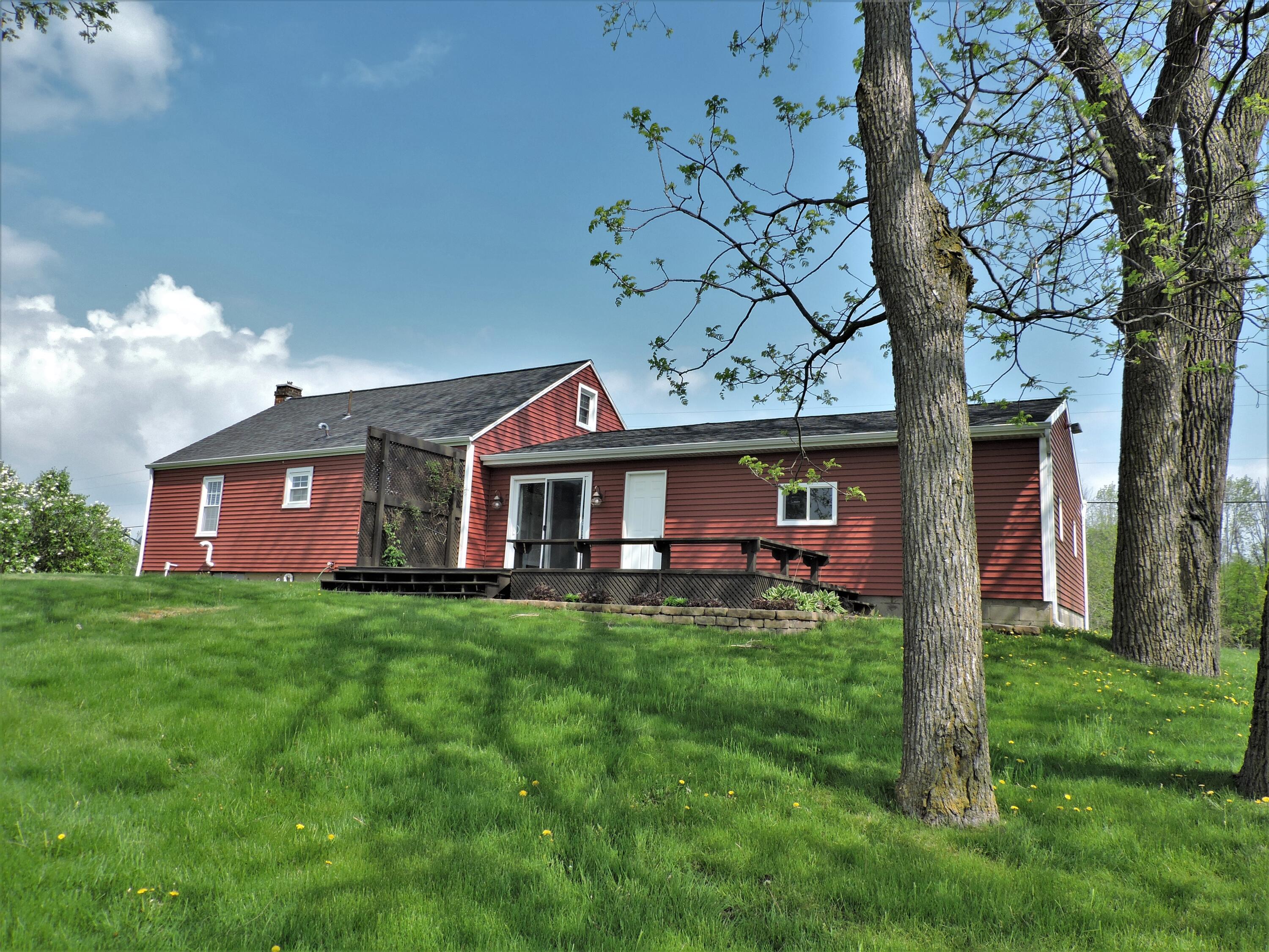 13360 Belding Road Belding, MI 48809 - Photo 2 of 32 DSCN8837