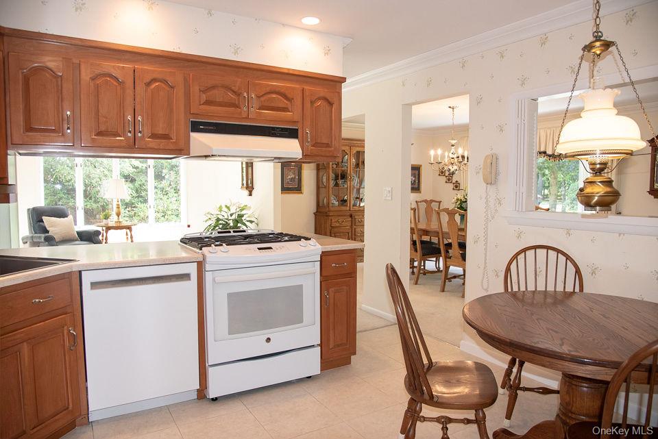 55 Summit Road Spring Valley, NY 10977 - Photo 13 of 33