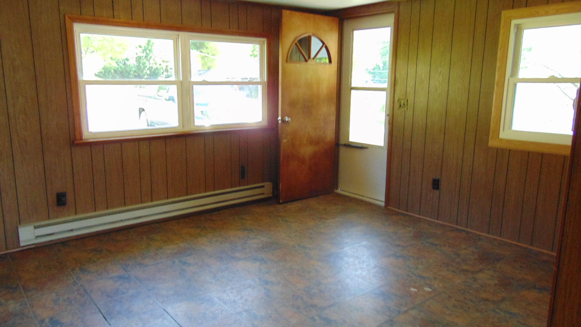 17520 Rich Valley Road Abingdon, VA 24210 - Photo 4 of 30 17520 richvalley lr