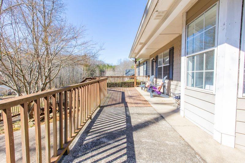 5028 Bird Road Gainesville, GA 30506 - Photo 4 of 34 a view of balcony and patio