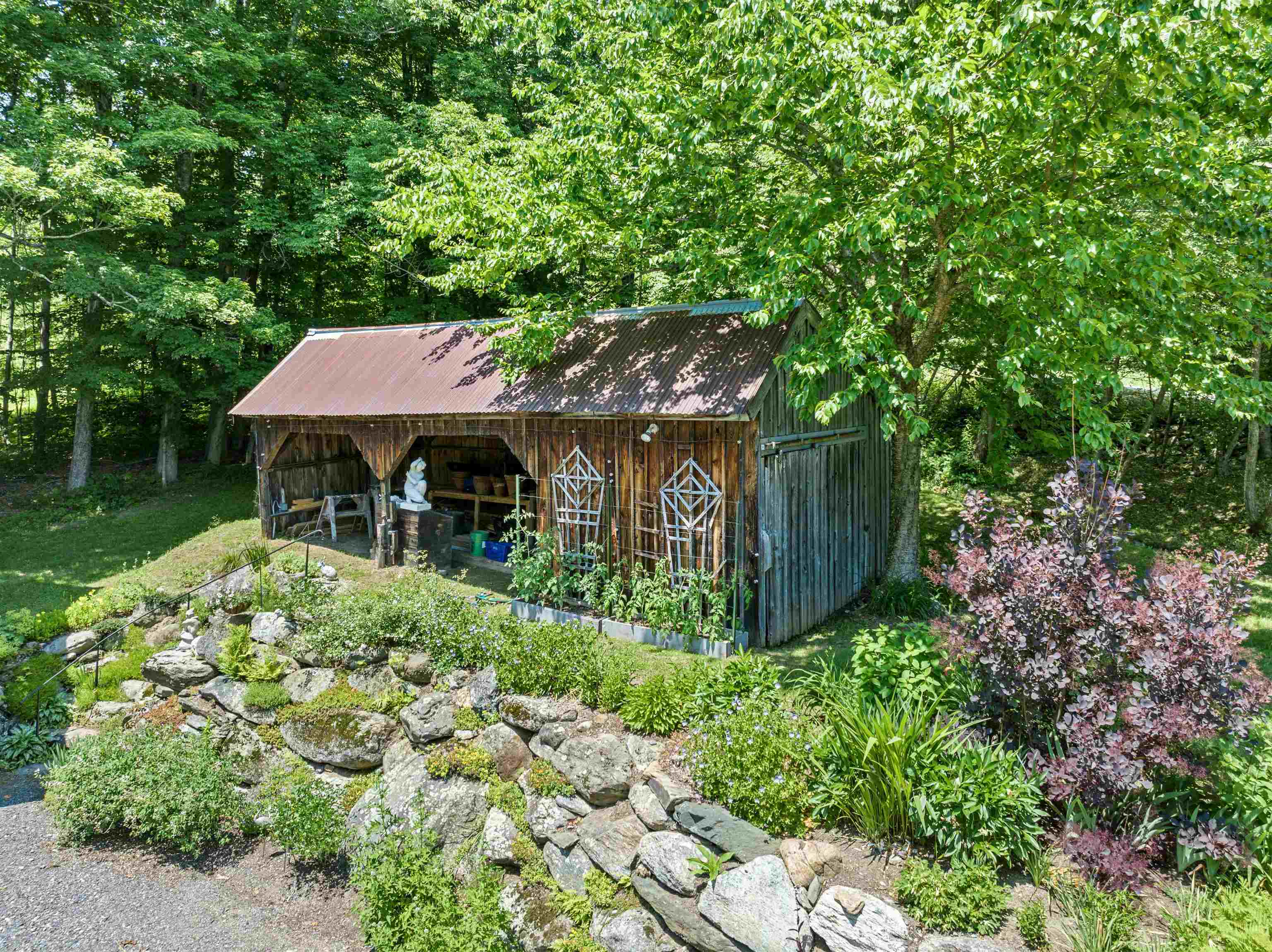 769 West Hill Road Warren, VT 05674 - Photo 6 of 56