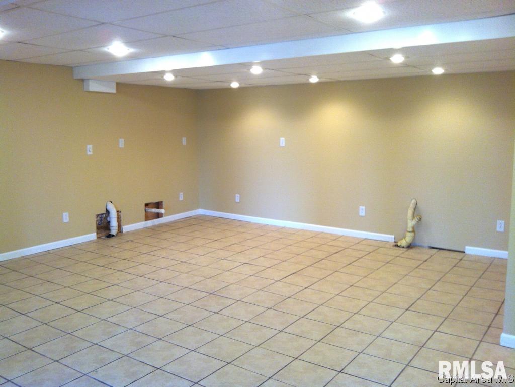 7662 New City Road Rochester, IL 62563 - Photo 34 of 36