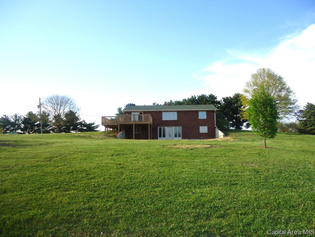 7662 New City Road Rochester, IL 62563 - Photo 4 of 36