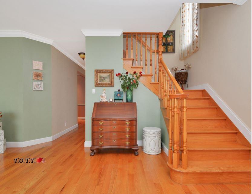 68 Bell Point Drive Brooklyn, NY 11234 - Photo 3 of 28