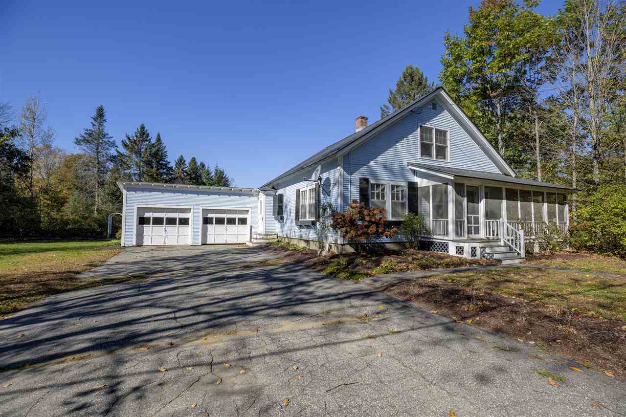 97 Lakeshore Road Thetford, VT 05045 - Photo 2 of 34