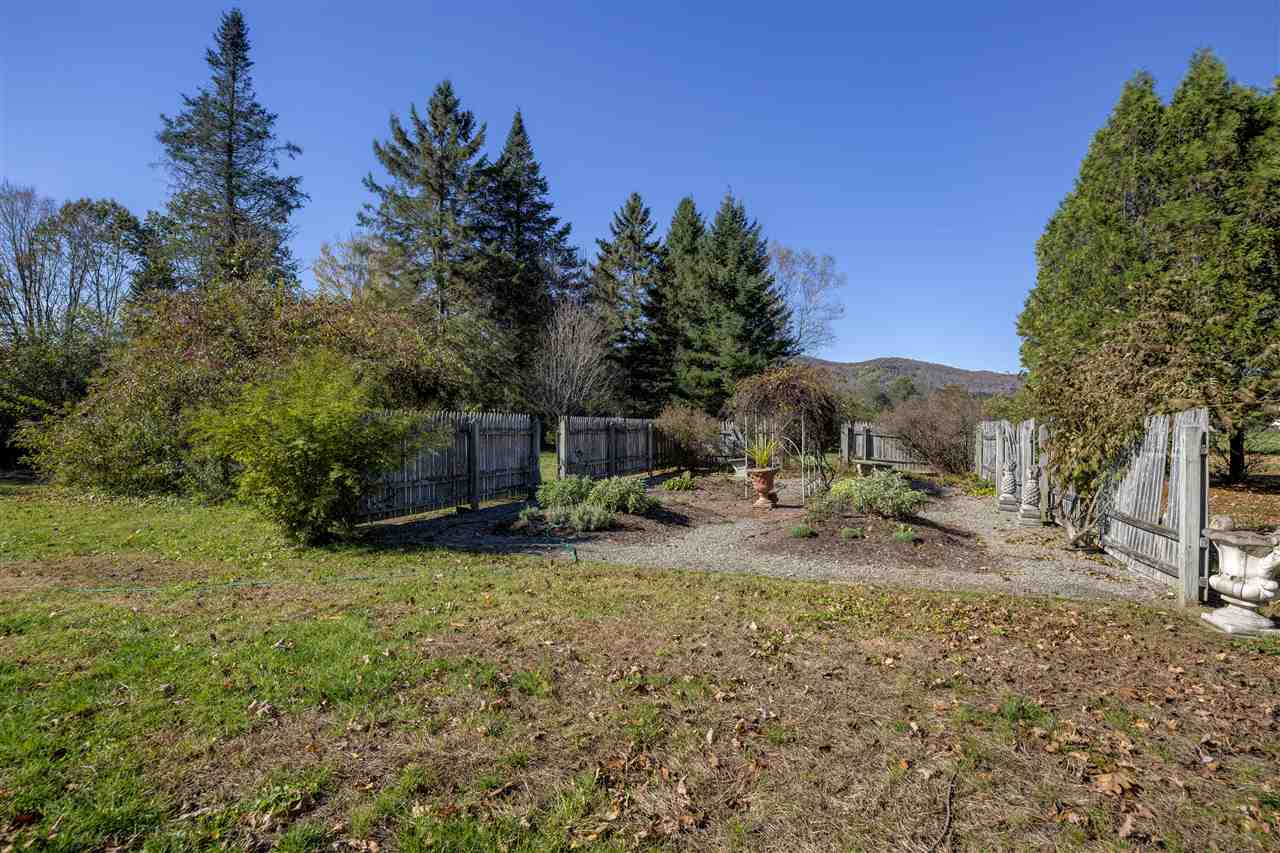 97 Lakeshore Road Thetford, VT 05045 - Photo 28 of 34