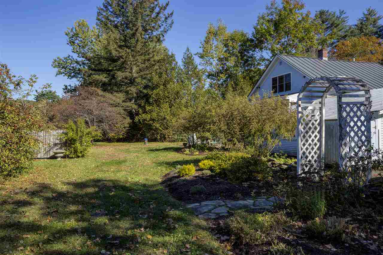 97 Lakeshore Road Thetford, VT 05045 - Photo 30 of 34