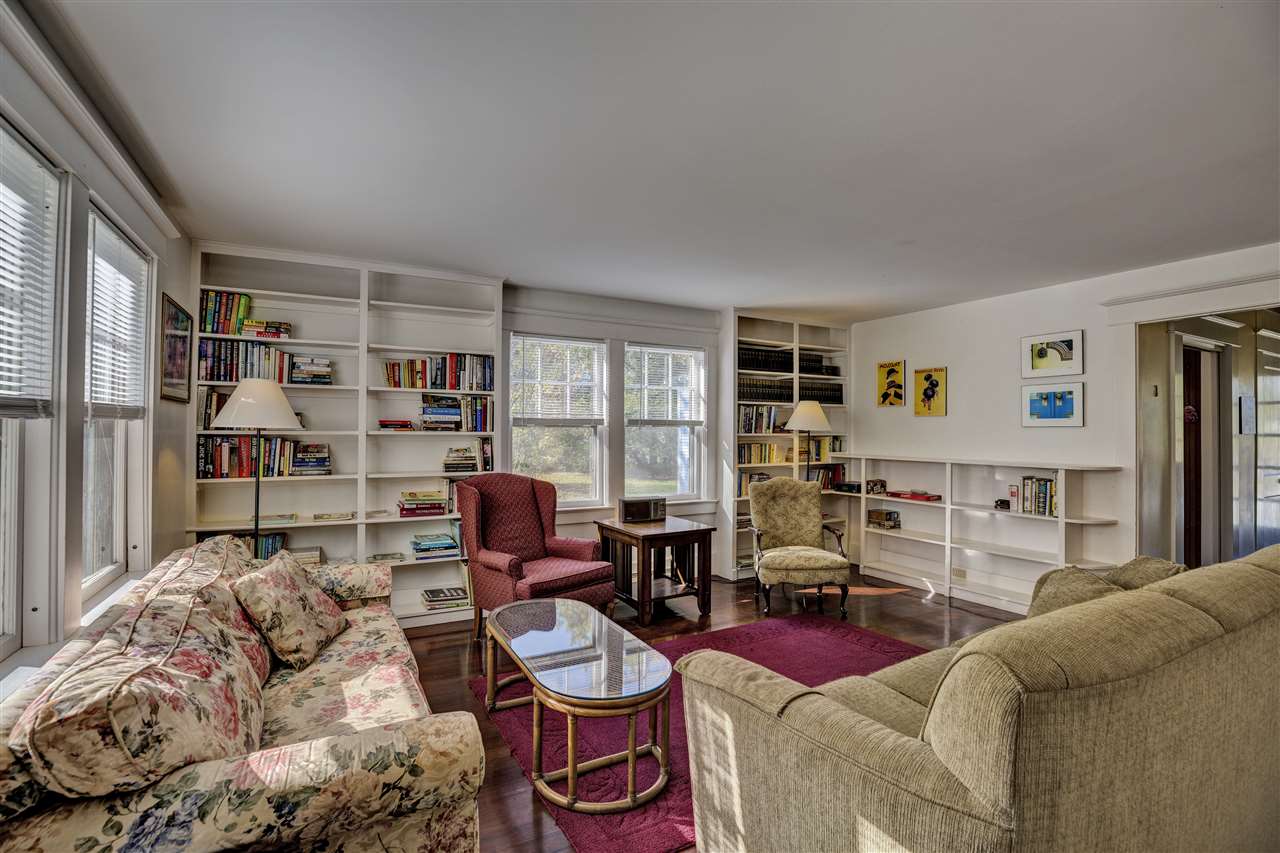 97 Lakeshore Road Thetford, VT 05045 - Photo 8 of 34