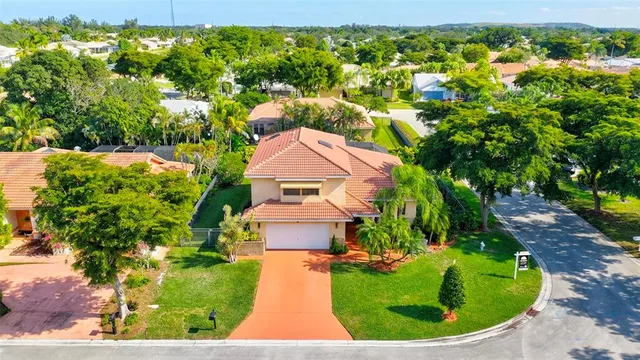 $825,000 | 5613 Northwest 64th Terrace, Coral Springs, FL 33067