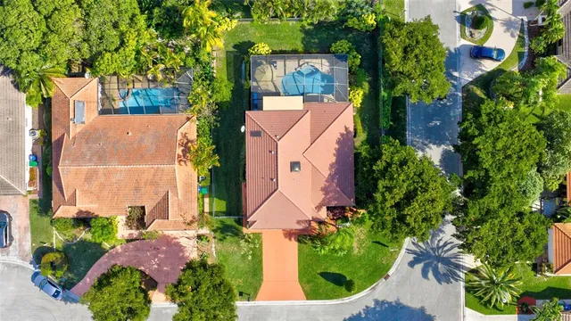 $825,000 | 5613 Northwest 64th Terrace, Coral Springs, FL 33067