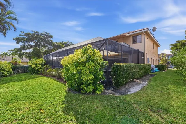 $825,000 | 5613 Northwest 64th Terrace, Coral Springs, FL 33067