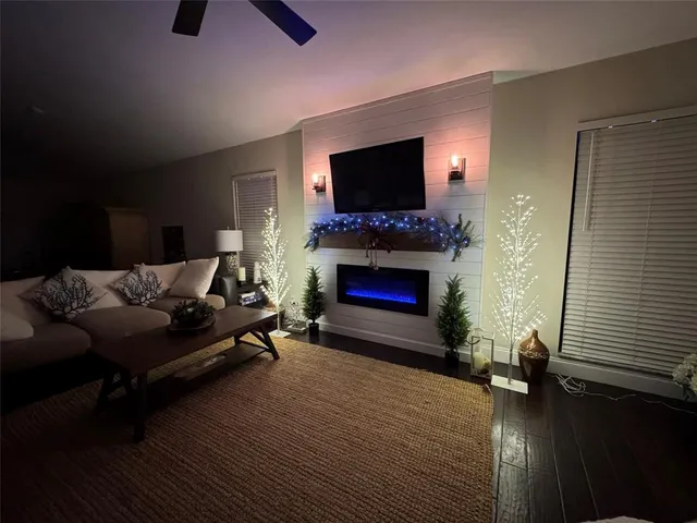 $825,000 | 5613 Northwest 64th Terrace, Coral Springs, FL 33067