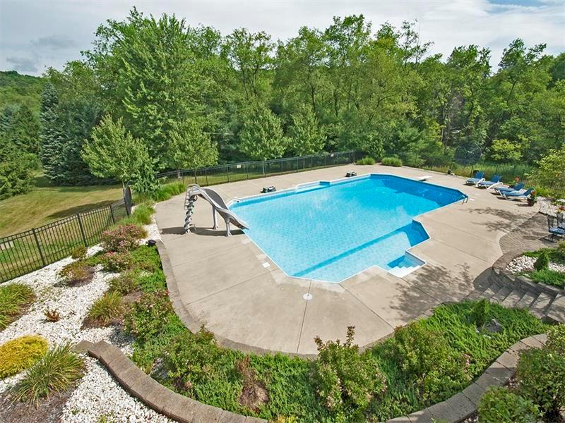 250 Minich Road Butler, PA 16001 - Photo 4 of 25
