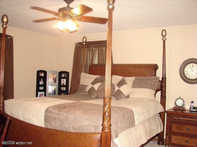 2433 Wells Loop Jasper, AL 35503 - Photo 4 of 4 Gallery Image 4