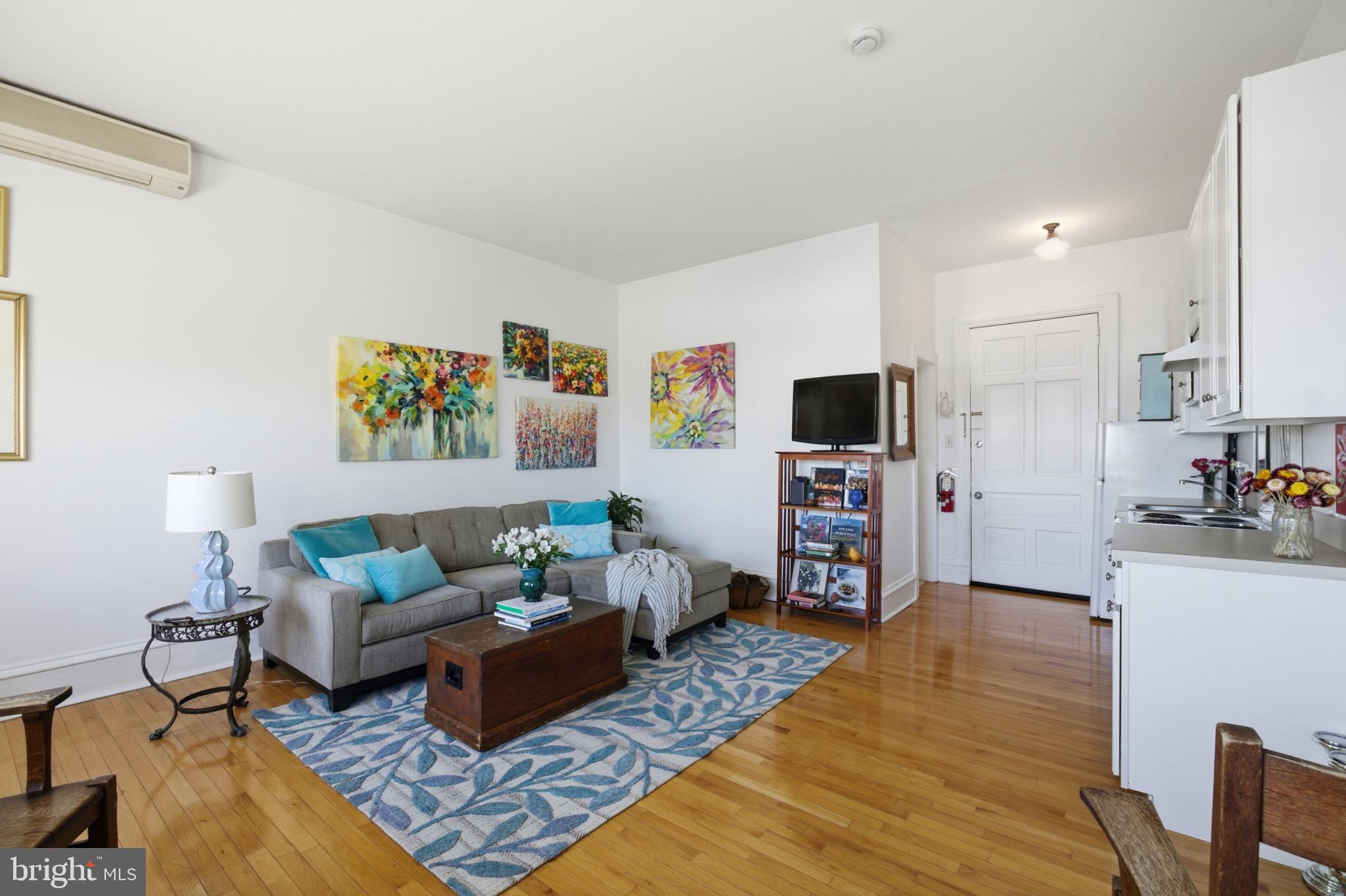 22 North Main Street, Unit 6 Doylestown, PA 18901 - Photo 9 of 21 Light and spacious.