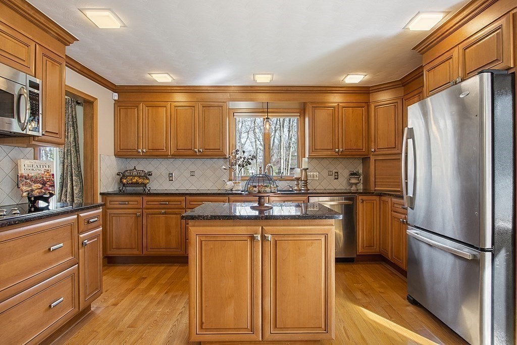 366 High Plain Road Andover, MA 01810 - Photo 11 of 42