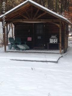22540 North N Ridge Tustin, MI 49688 - Photo 8 of 12 front of cabin