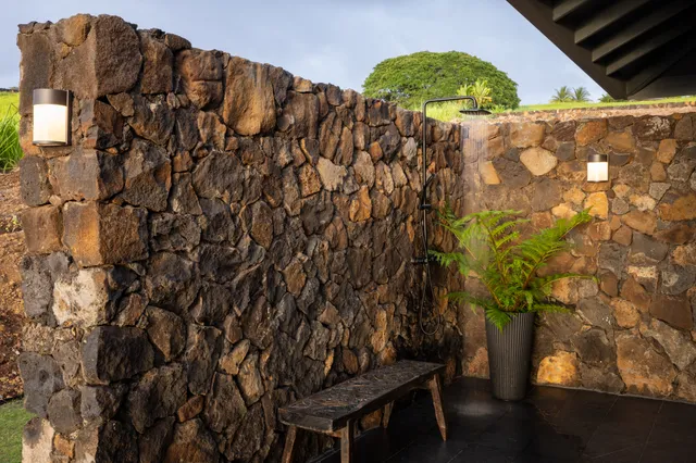 $6,399,000 | 81-6513 Laupai Way, Captain Cook, HI 96704