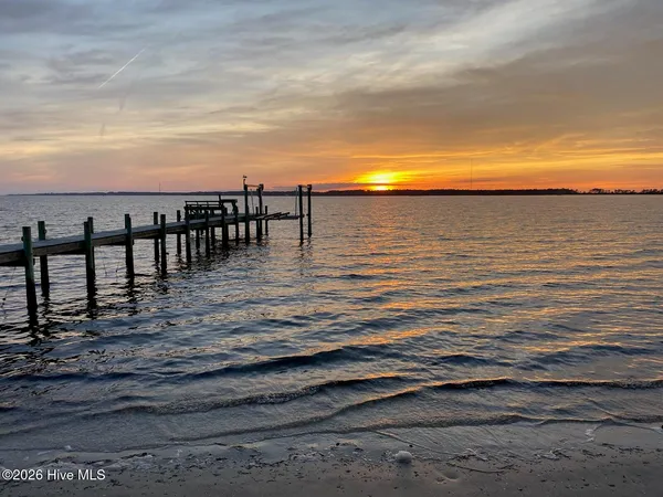 $289,500 | 149 Bayshore Street, Sealevel, NC 28577