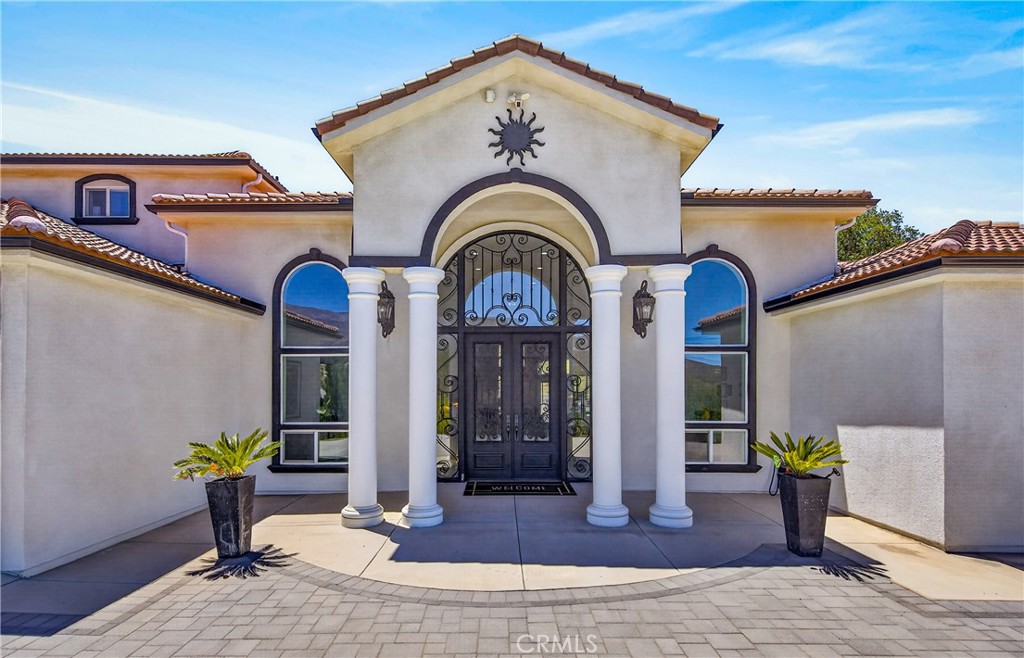 39625 County Line Road Beaumont, CA 92223 - Photo 4 of 54 Front Entrance