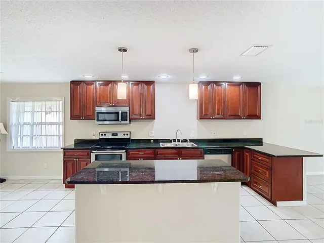 $399,000 | 23315 Charlston Place, Land O' Lakes, FL 34639
