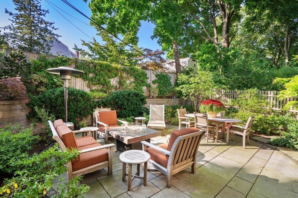 64 Toxteth Street, Unit 64 Brookline, MA 02446 - Photo 24 of 29 Gallery Image 24