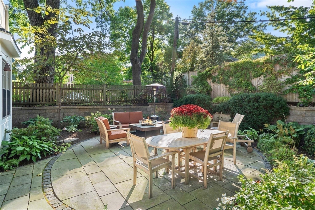 64 Toxteth Street, Unit 64 Brookline, MA 02446 - Photo 25 of 29 Gallery Image 25