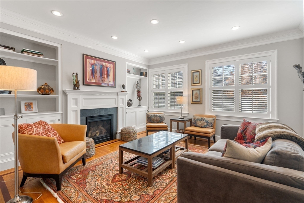 64 Toxteth Street, Unit 64 Brookline, MA 02446 - Photo 3 of 29 Gallery Image 3