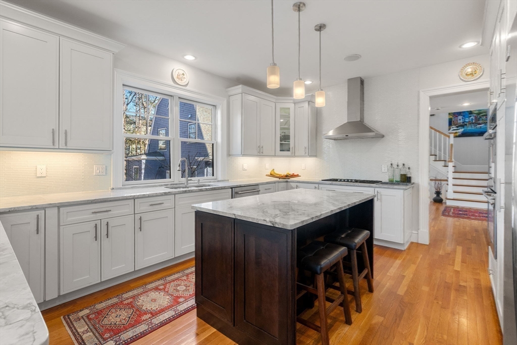 64 Toxteth Street, Unit 64 Brookline, MA 02446 - Photo 9 of 29 Gallery Image 9