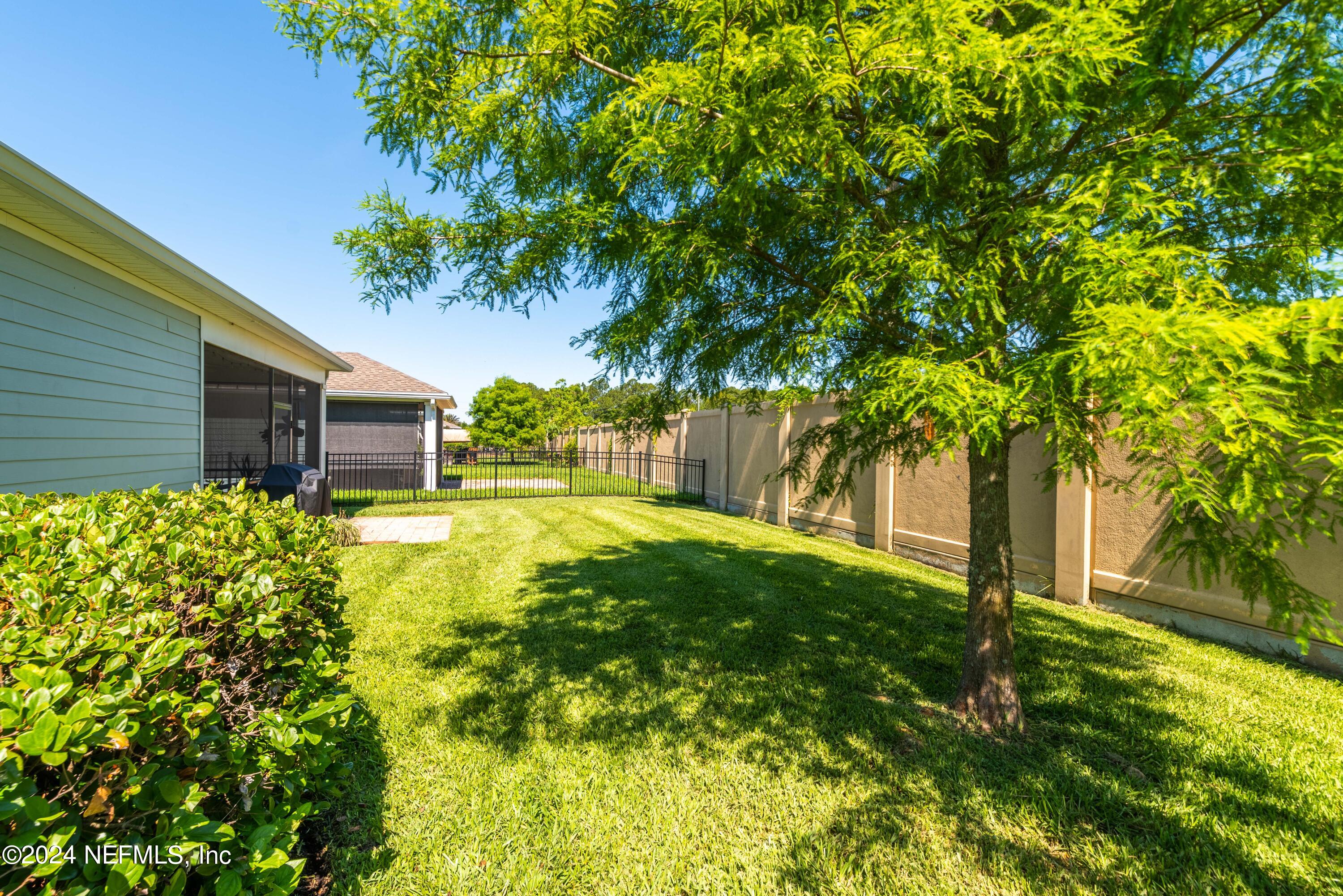 2672 Alexia Circle Jacksonville, FL 32246 - Photo 29 of 33 a front view of a house with garden