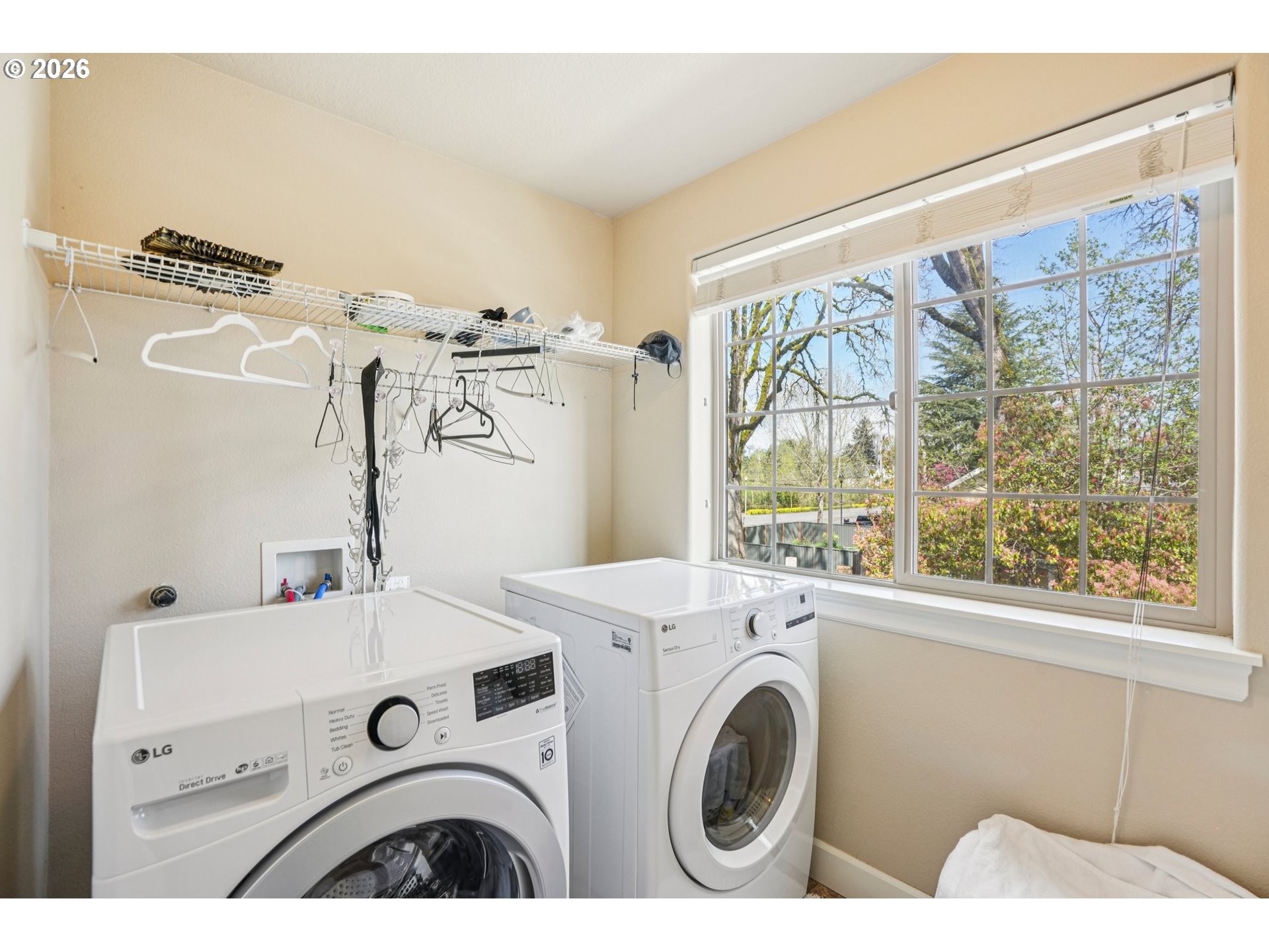 16958 Southwest Kavitt Lane Beaverton, OR 97078 - Photo 27 of 30 a utility room with dryer and washer