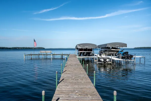 $10,500,000 | 0 Confidential, Madison, WI 53705