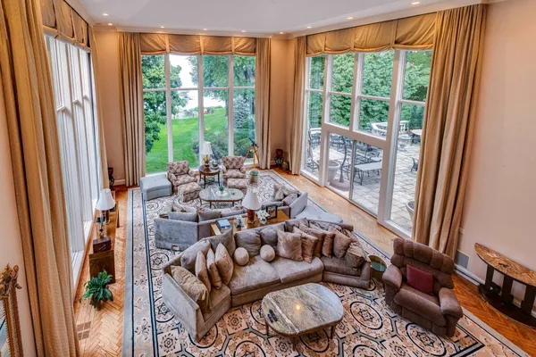 $10,500,000 | 0 Confidential, Madison, WI 53705