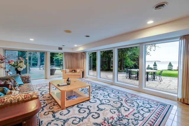 $10,500,000 | 0 Confidential, Madison, WI 53705