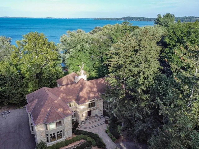 $10,500,000 | 0 Confidential, Madison, WI 53705